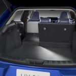 【画像】レクサスがブランド初の電気自動車「UX300e」を公開！　走りと環境性能を両立 〜 画像34