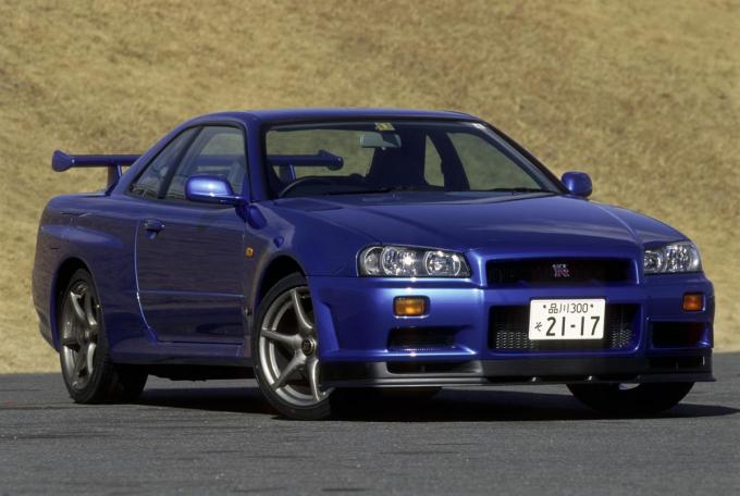 画像ギャラリー 日本車史上最高傑作の第二世代スカイラインgt R R32 R33 R34 の違いといまの中古車相場 画像6 自動車情報 ニュース Web Cartop