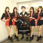 【画像】むさ苦しいWEB  CARTOP編集部に４人の美女が降臨!!　2024年1月開催の東京オートサロンのイメージガール「A-CLASS」がやってきた！ 〜 画像2