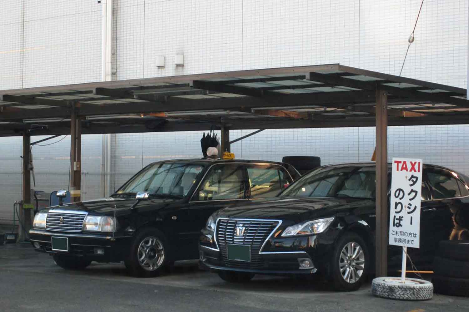 タクシーの車庫の様子 〜 画像4