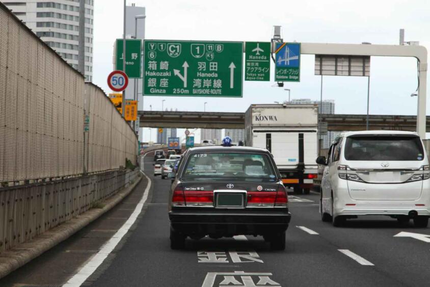 東京から福岡へ！　大阪から東京へ！　基本乗車拒否ができない「タクシー」だけど流しの車両を停めて超長距離の移動もあり？