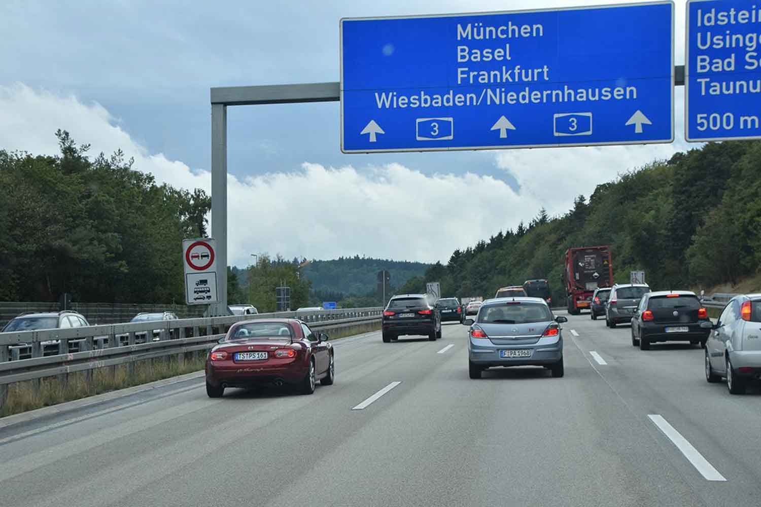 ヨーロッパの高速道路の様子