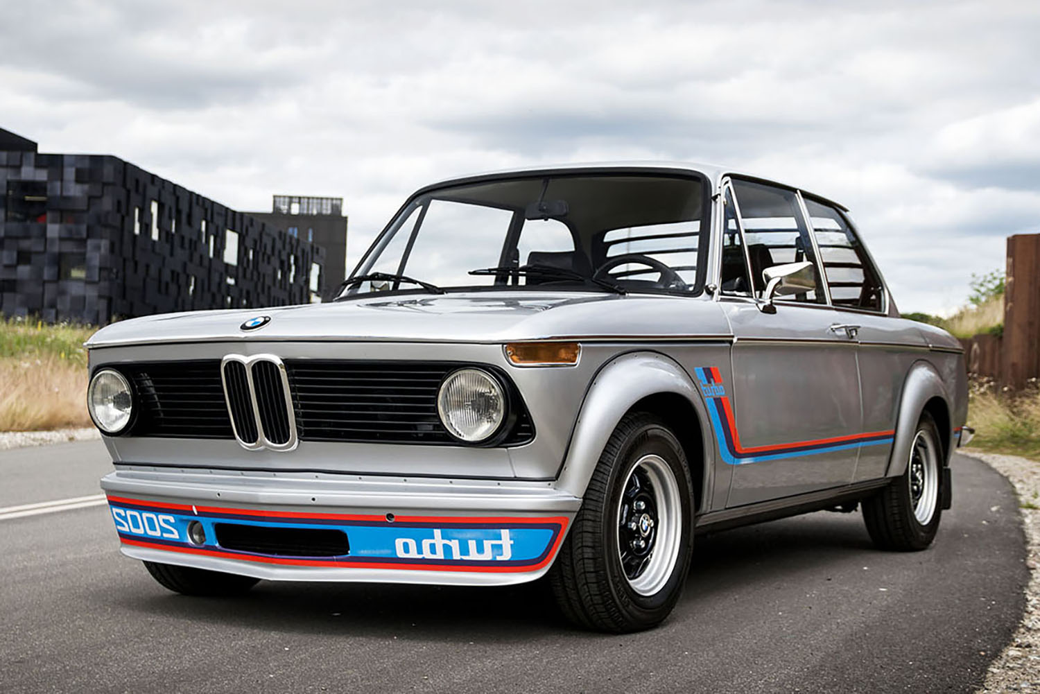 BMW 2002ターボのフロントスタイリング 〜 画像1