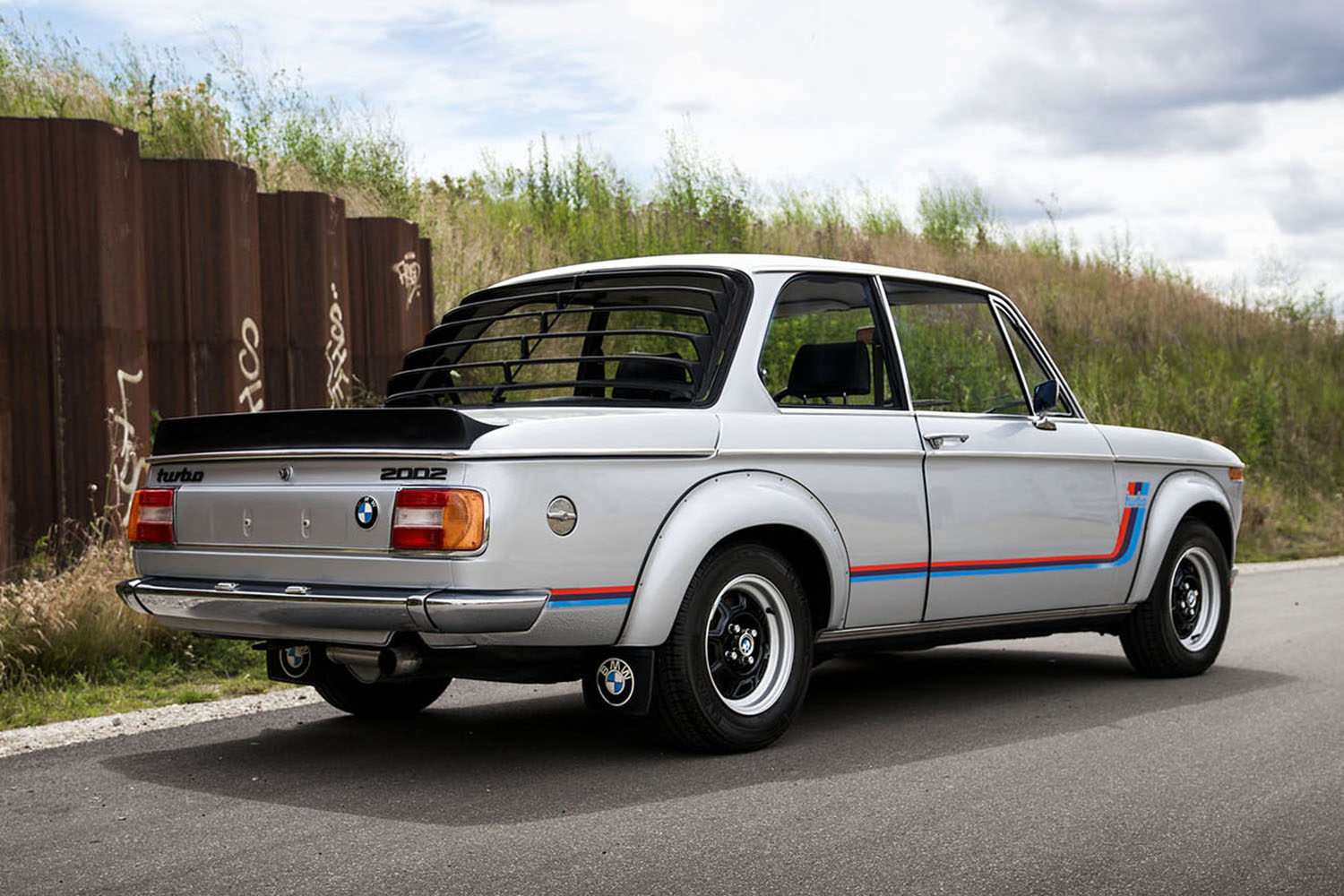 BMW 2002ターボのリヤスタイリング 〜 画像2