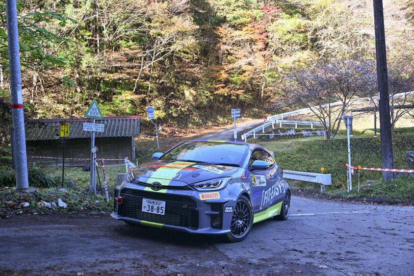 かつてセリカでWRCを制した「オリオール66歳」がGRヤリスでラリージャパンに参戦！　衰え知らずの腕でまさかのクラス優勝を果たす